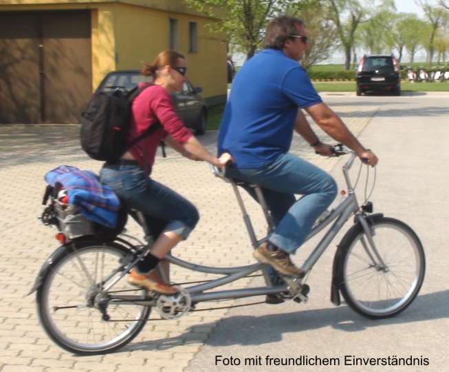 Mann-Frau-Beziehung-Tandem